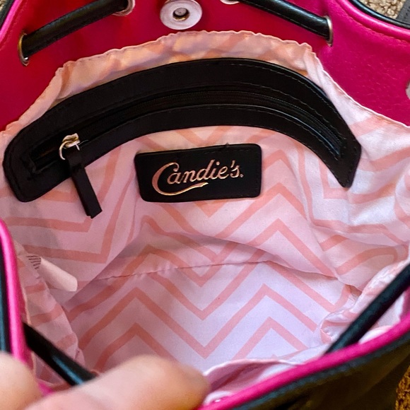 NEW! CANDIE’S “MADE TO SPARKLE” DRAWSTRING BUCKET BAG - Picture 9 of 13